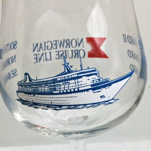 Norwegian Cruise Line Glass Goblet Water Wine Clear Blue Red Stemware Vintage - Picture 4 of 5